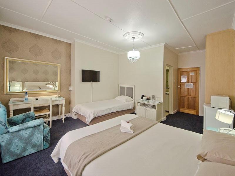 The Russel Hotel Knysna Zewnętrze zdjęcie