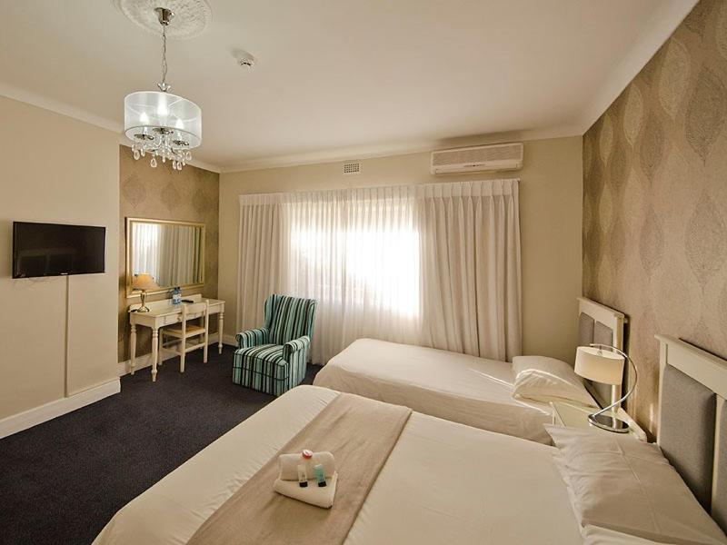 The Russel Hotel Knysna Zewnętrze zdjęcie