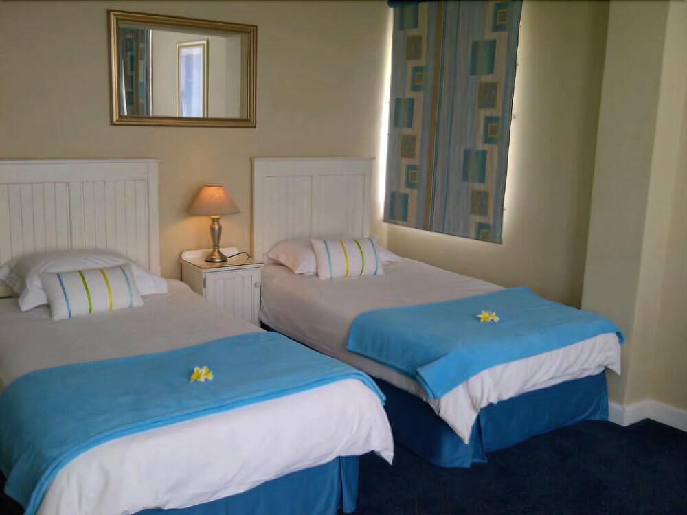 The Russel Hotel Knysna Zewnętrze zdjęcie