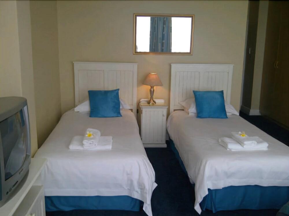 The Russel Hotel Knysna Zewnętrze zdjęcie