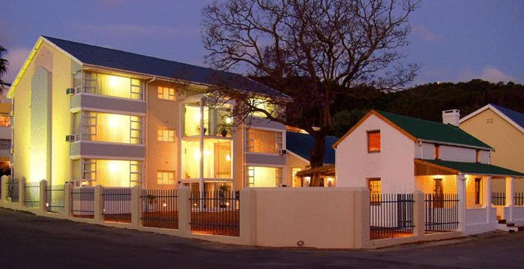 The Russel Hotel Knysna Zewnętrze zdjęcie